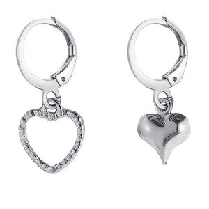 Heart mismatch boutique hanging dangle earrings NWT
